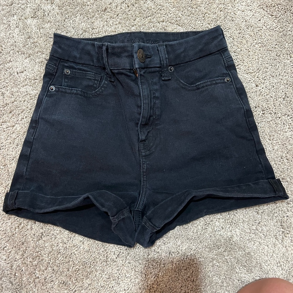 BLACK AMERICAN EAGLE JEAN SHORTS